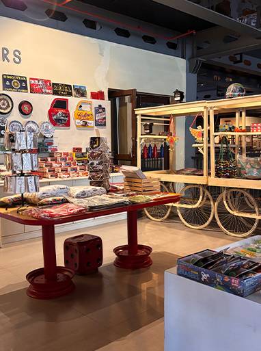 SOUVENIER SHOP